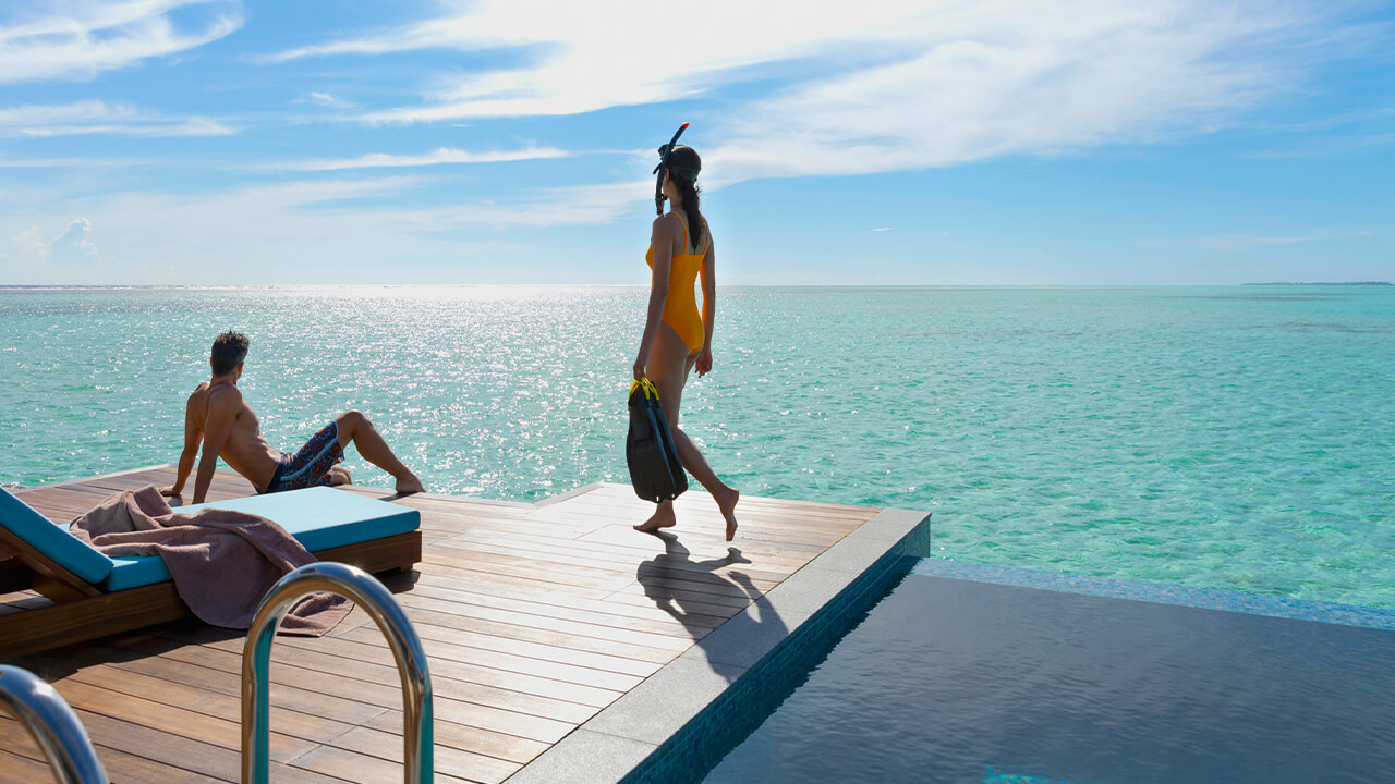 法國雅高集團5星鉑金全包 : 海上別墅48坪以上大空間+透明玻璃地板